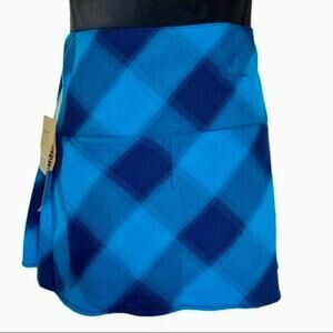 Blue buffalo Plaid pleated mini skirt by DKNY Jeans, juniors 7 academia style
